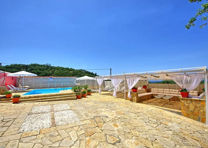 Villa Giador By Posarellivillas Peritheia photo
