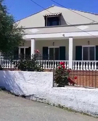 Kouros Villa And Apartment Agios Nikolaos  photo