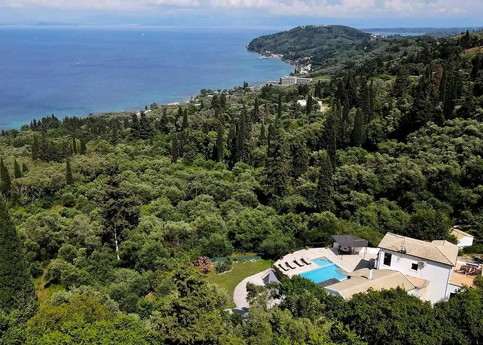 Villa Boukari Chlomos photo