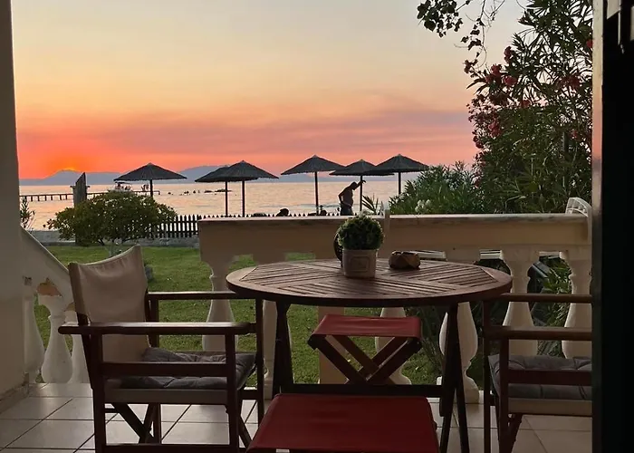 Sea Breeze Apartment Mokilas photo