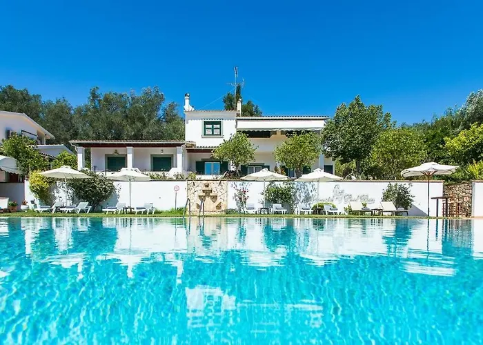 Paradise Inn Liapades Corfu photo
